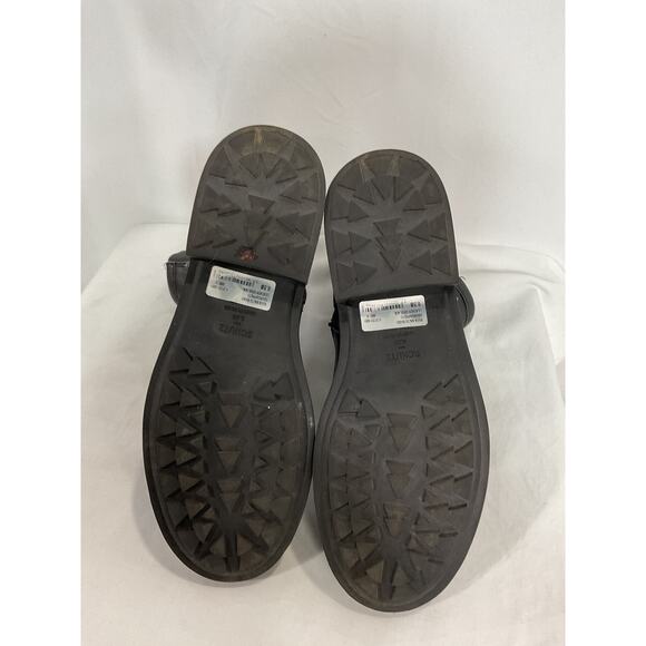 Schutz 'Luizia' Black Low Round Toe Heel Size 6.5 - Picture 5 of 6